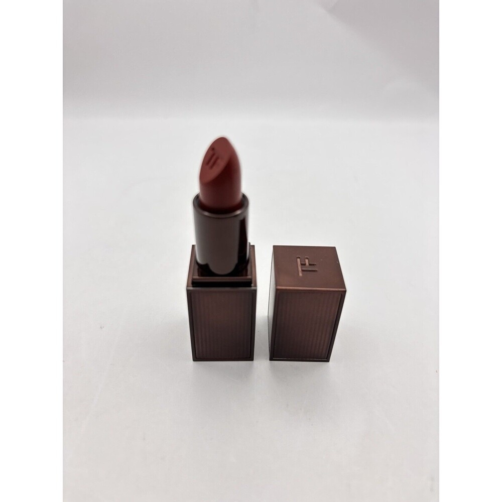 Tom Ford Love Collection Lip Color Matte Lipstick - 02 Rose Petal - New